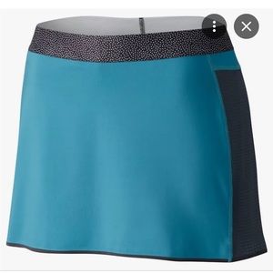 NWT Mountain Hardware Skort - XL
